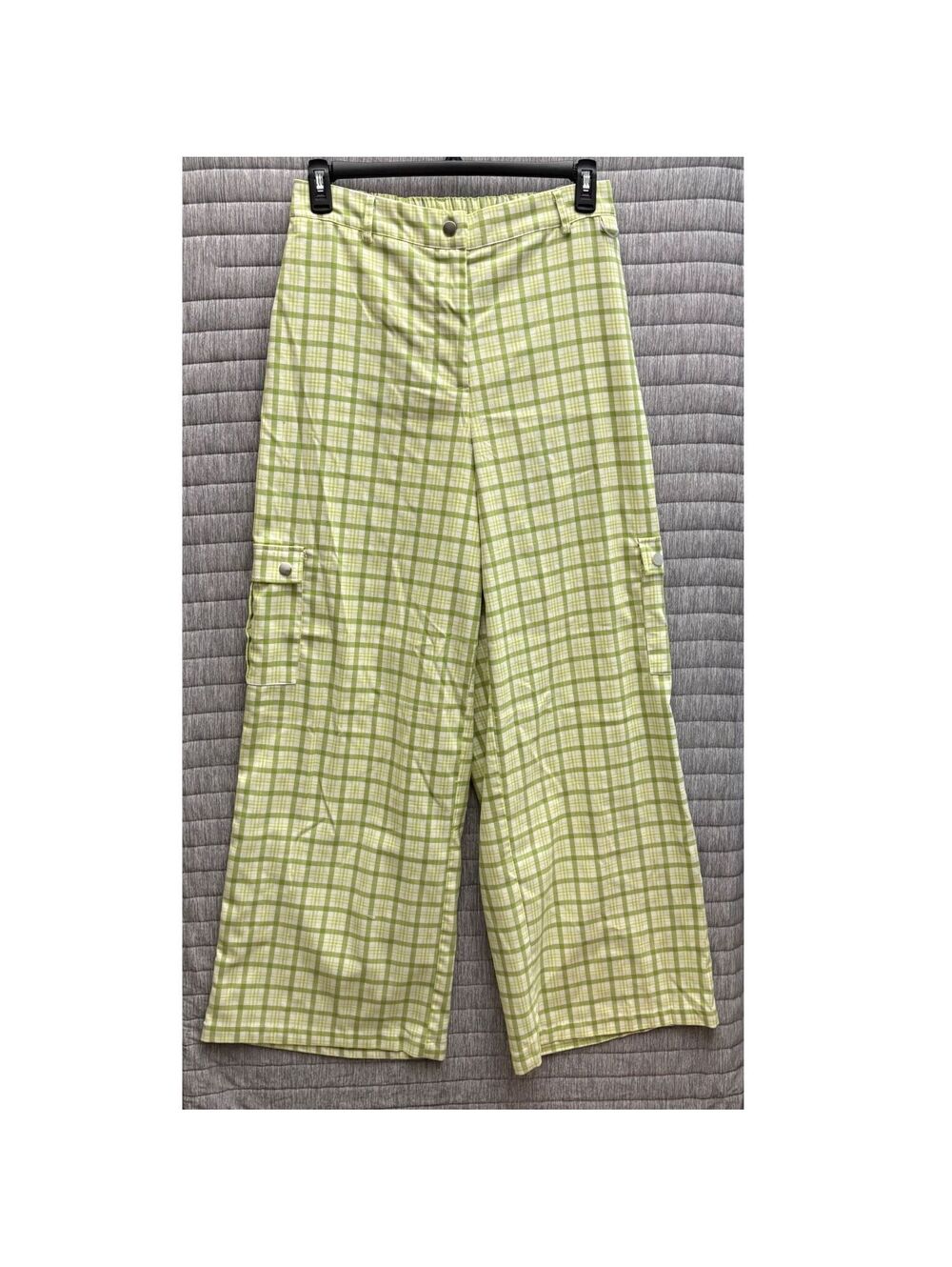 Forever 21+ Plaid Wide Leg Cargo Pants Women's 0X Green White Streetwear Stretch